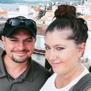 Meet your Posher, Dara